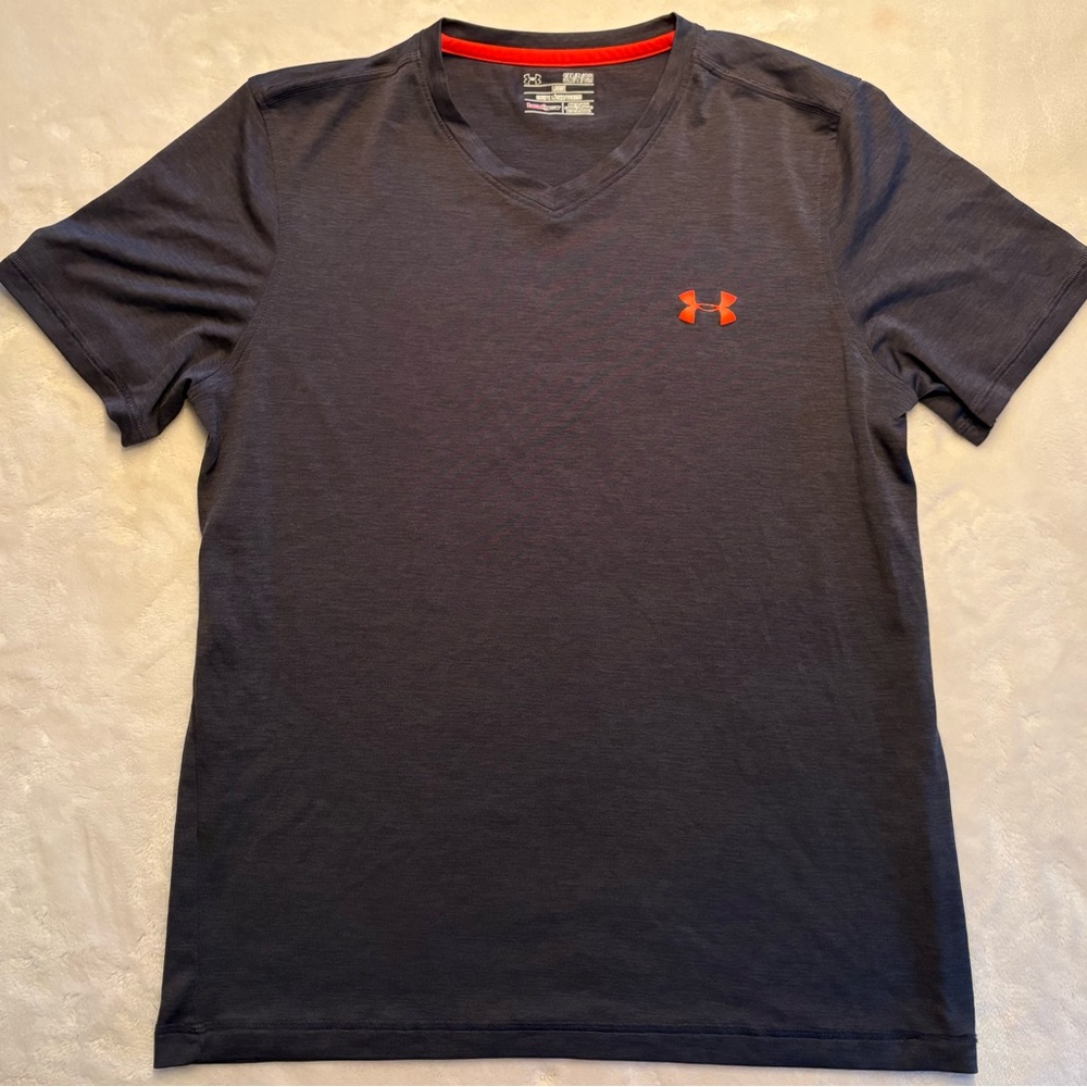 Under Armour | Small | Charcoal Gray Orange Loose Fit HeatGear Short Sleeve Tee